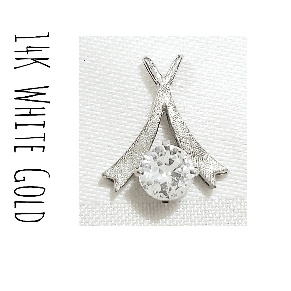 14K Solid White Gold Floating Pendant Genuine Spinel Solitairel 1.4 g